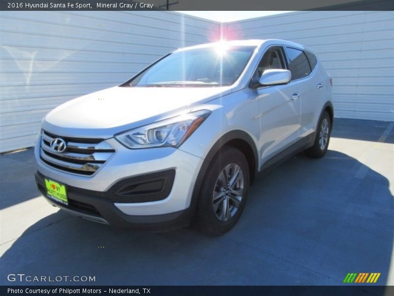 Mineral Gray / Gray 2016 Hyundai Santa Fe Sport