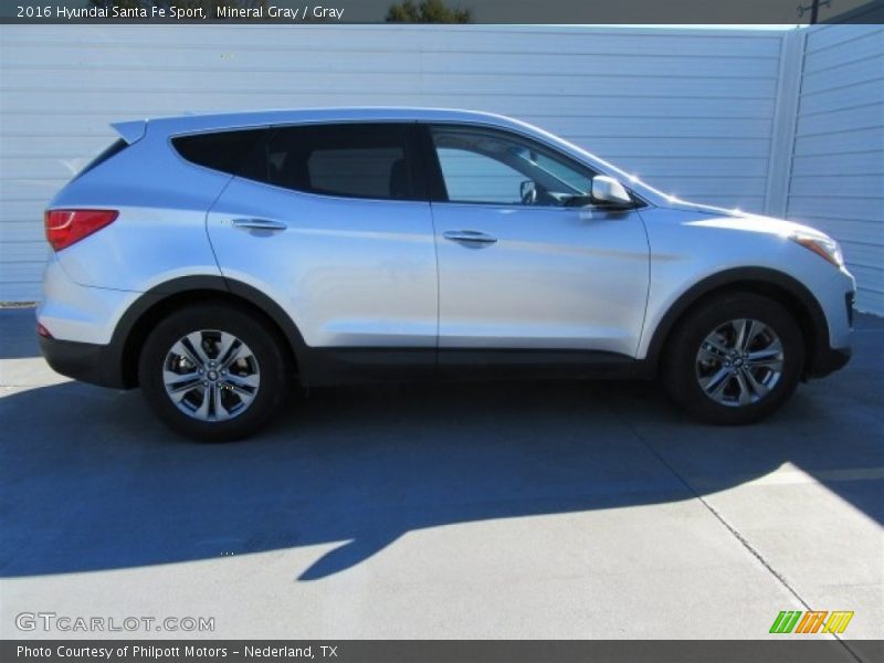 Mineral Gray / Gray 2016 Hyundai Santa Fe Sport