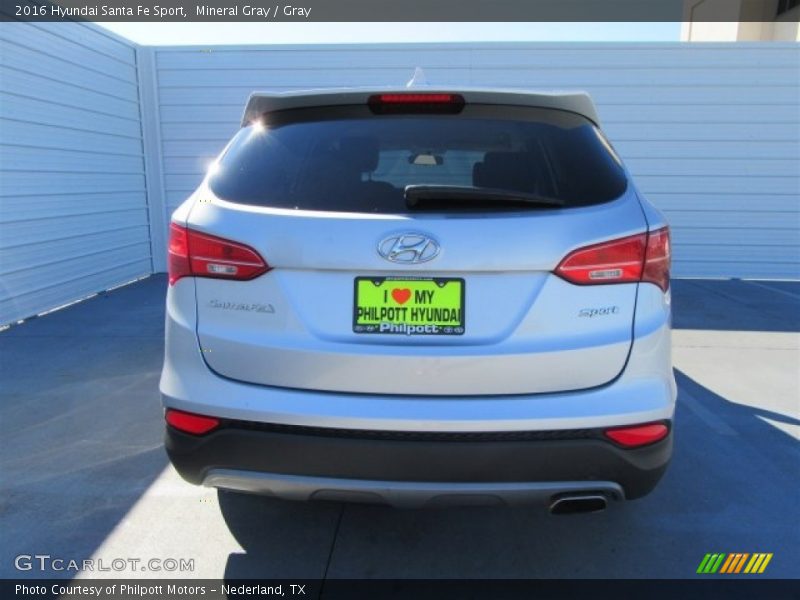 Mineral Gray / Gray 2016 Hyundai Santa Fe Sport