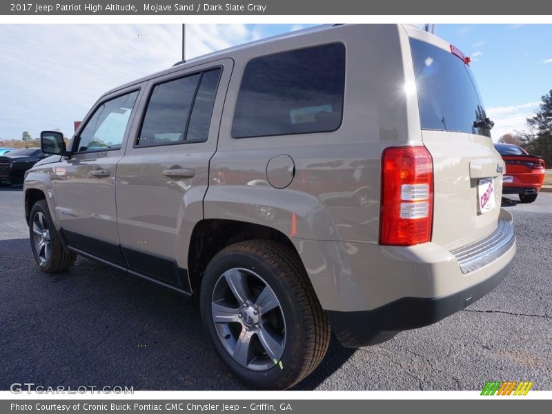 Mojave Sand / Dark Slate Gray 2017 Jeep Patriot High Altitude