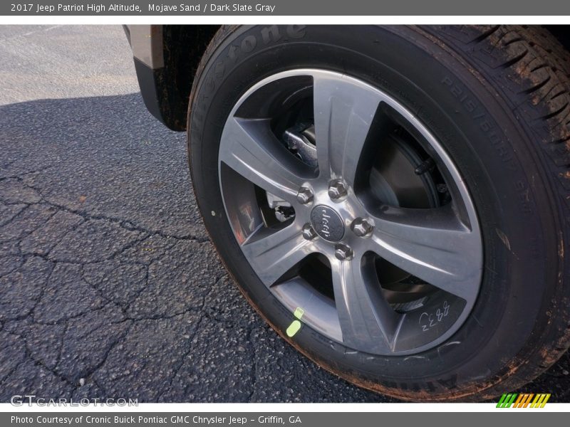 Mojave Sand / Dark Slate Gray 2017 Jeep Patriot High Altitude