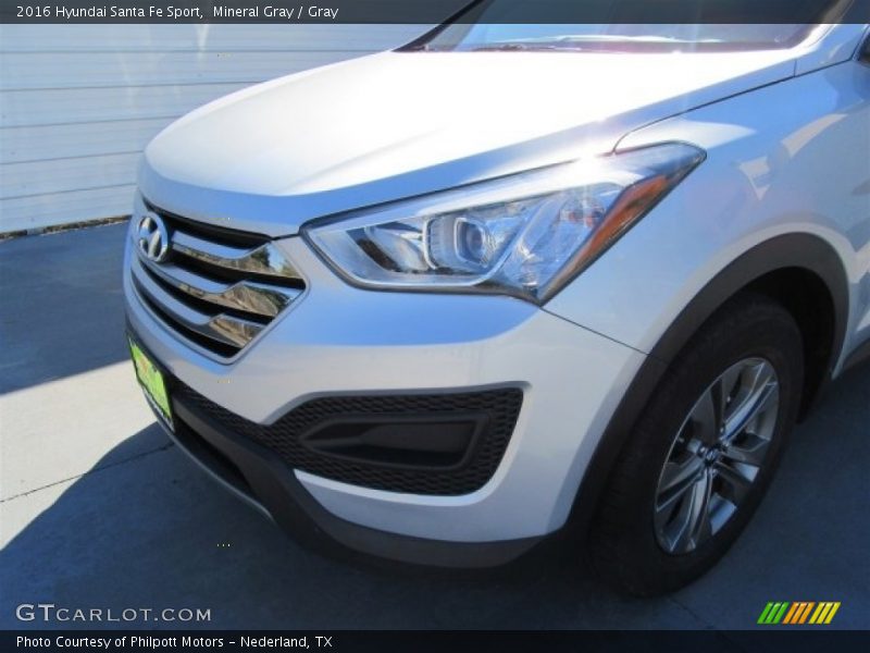 Mineral Gray / Gray 2016 Hyundai Santa Fe Sport