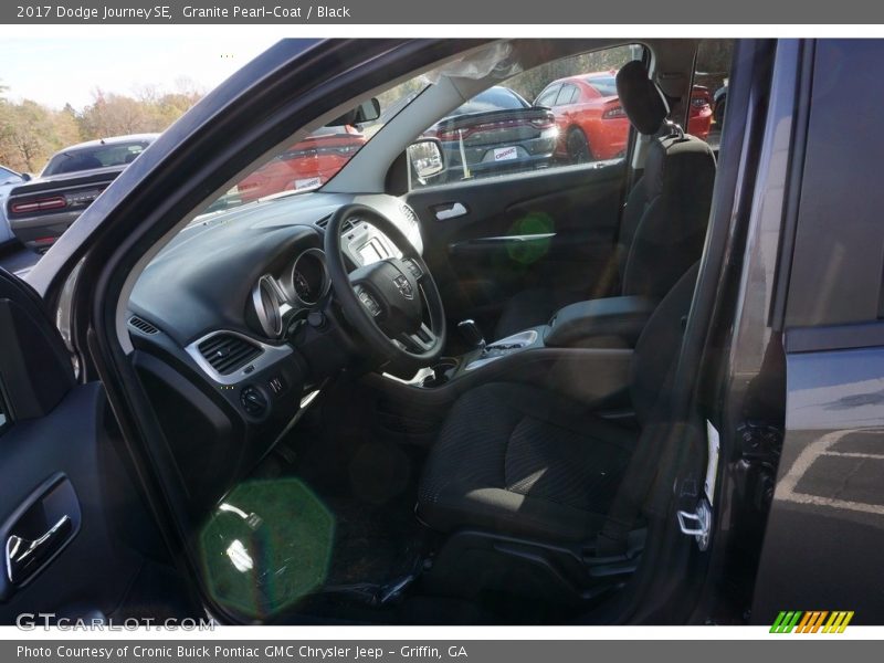 Granite Pearl-Coat / Black 2017 Dodge Journey SE