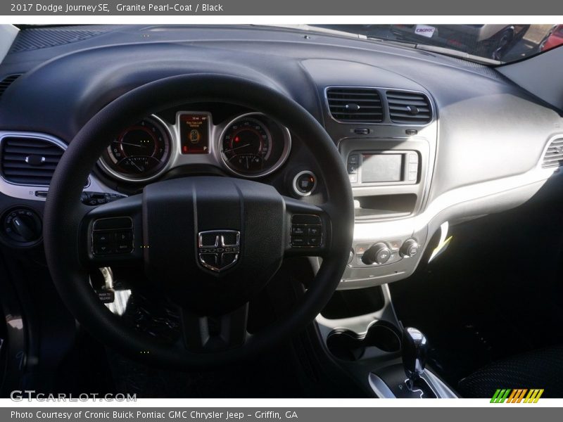 Granite Pearl-Coat / Black 2017 Dodge Journey SE