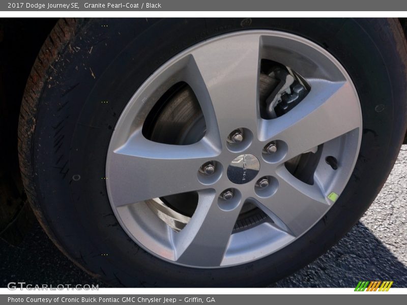 Granite Pearl-Coat / Black 2017 Dodge Journey SE