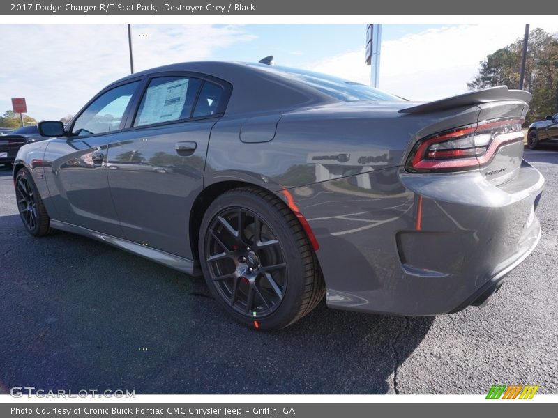 Destroyer Grey / Black 2017 Dodge Charger R/T Scat Pack