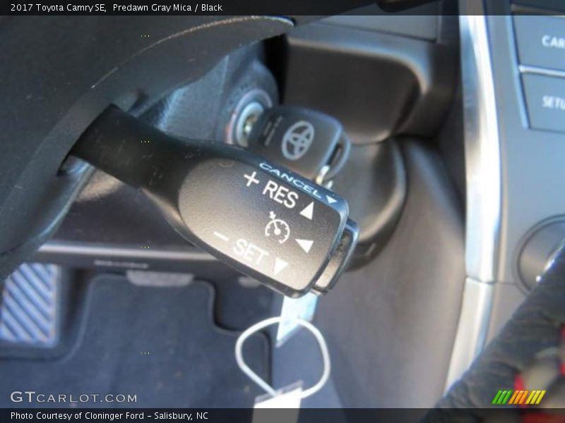 Predawn Gray Mica / Black 2017 Toyota Camry SE