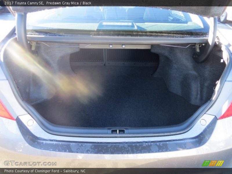 Predawn Gray Mica / Black 2017 Toyota Camry SE