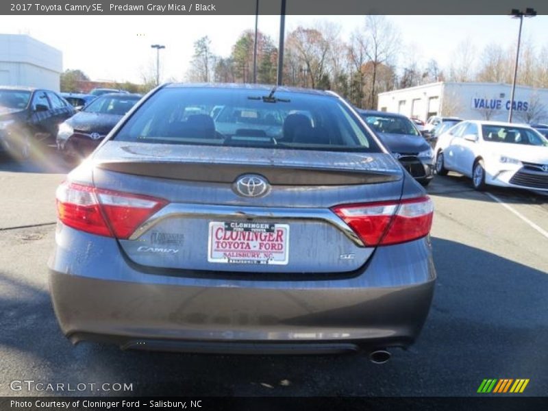 Predawn Gray Mica / Black 2017 Toyota Camry SE