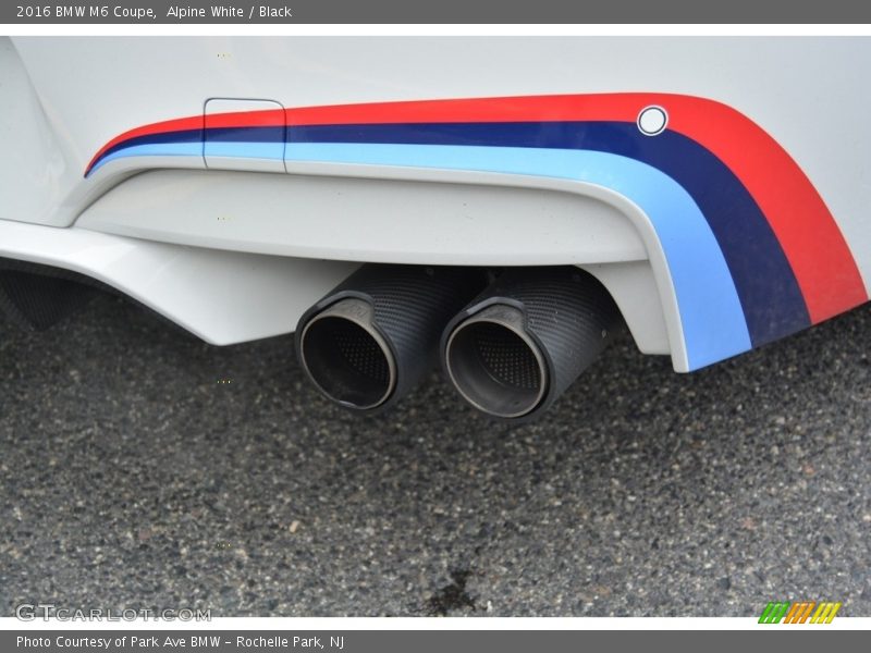 Exhaust of 2016 M6 Coupe