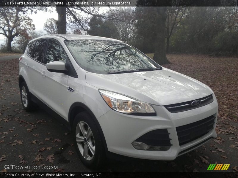 White Platinum Metallic / Medium Light Stone 2016 Ford Escape SE 4WD