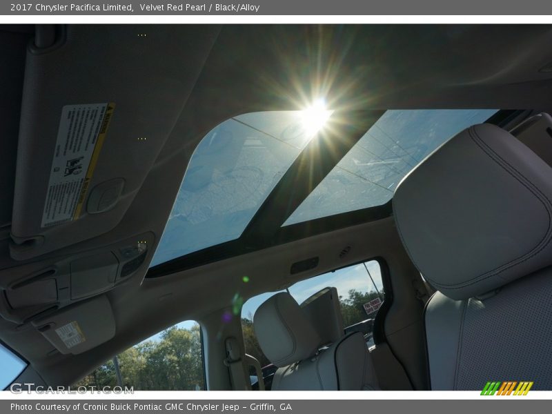 Velvet Red Pearl / Black/Alloy 2017 Chrysler Pacifica Limited
