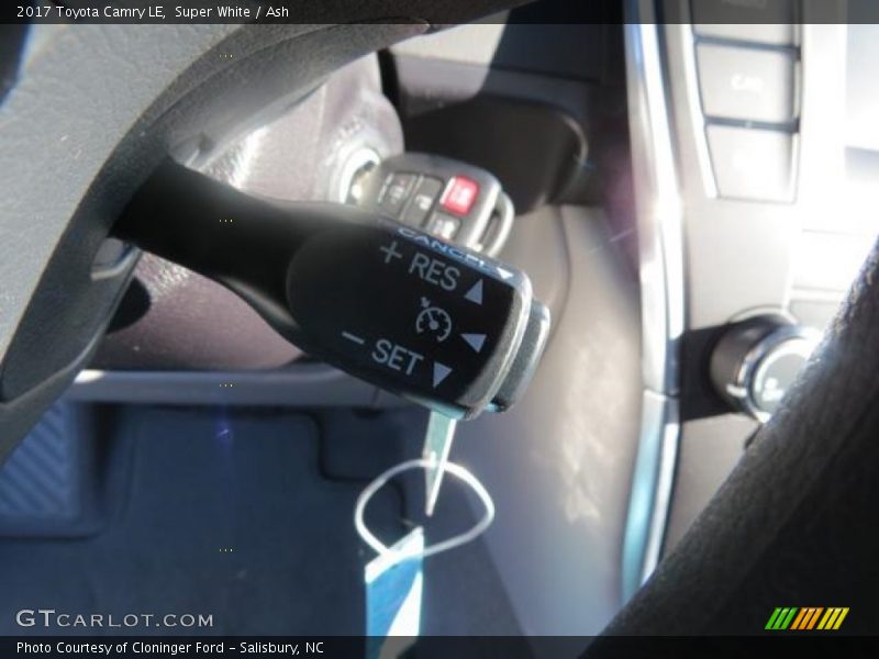 Super White / Ash 2017 Toyota Camry LE