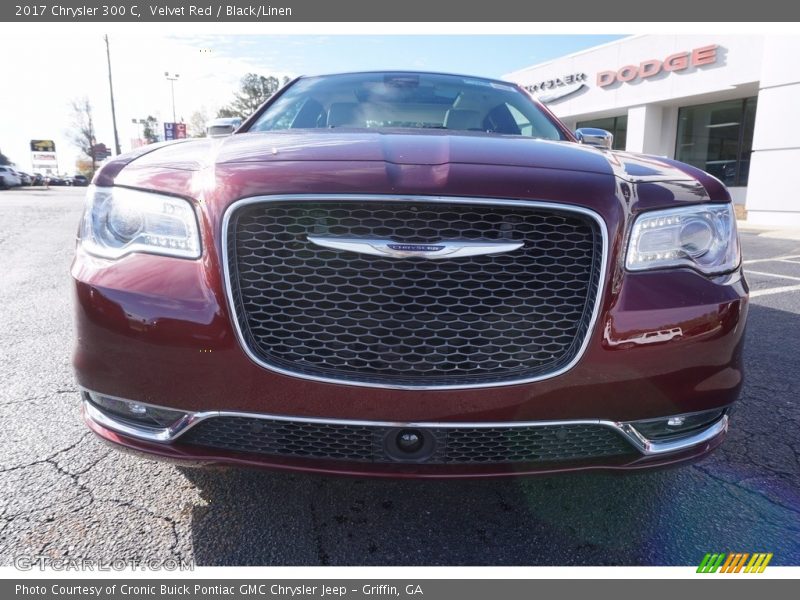 Velvet Red / Black/Linen 2017 Chrysler 300 C