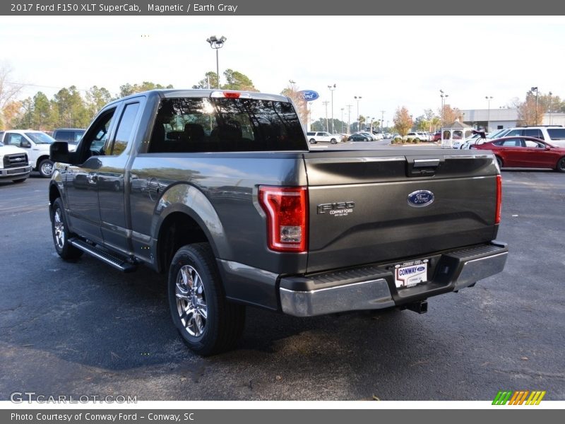 Magnetic / Earth Gray 2017 Ford F150 XLT SuperCab