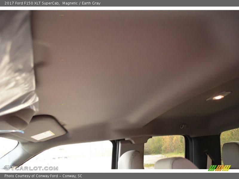 Magnetic / Earth Gray 2017 Ford F150 XLT SuperCab