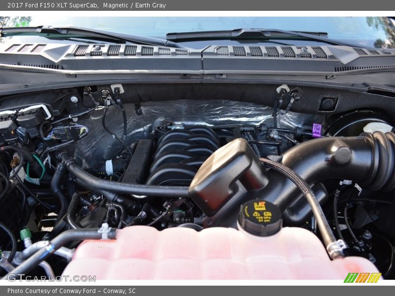 Magnetic / Earth Gray 2017 Ford F150 XLT SuperCab