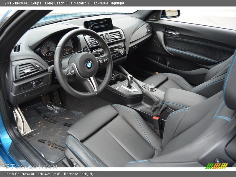  2016 M2 Coupe Black/Blue Highlight Interior