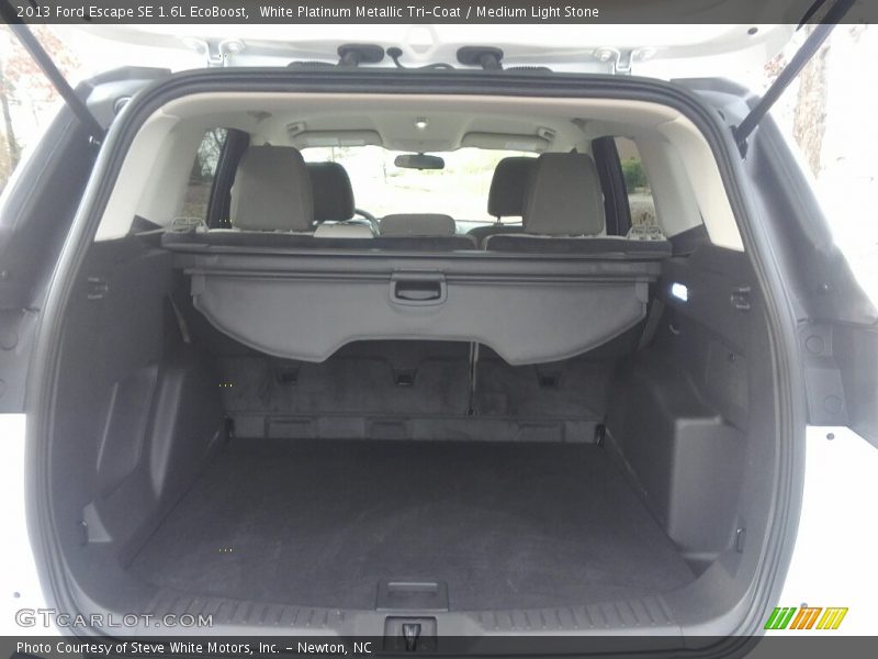 White Platinum Metallic Tri-Coat / Medium Light Stone 2013 Ford Escape SE 1.6L EcoBoost