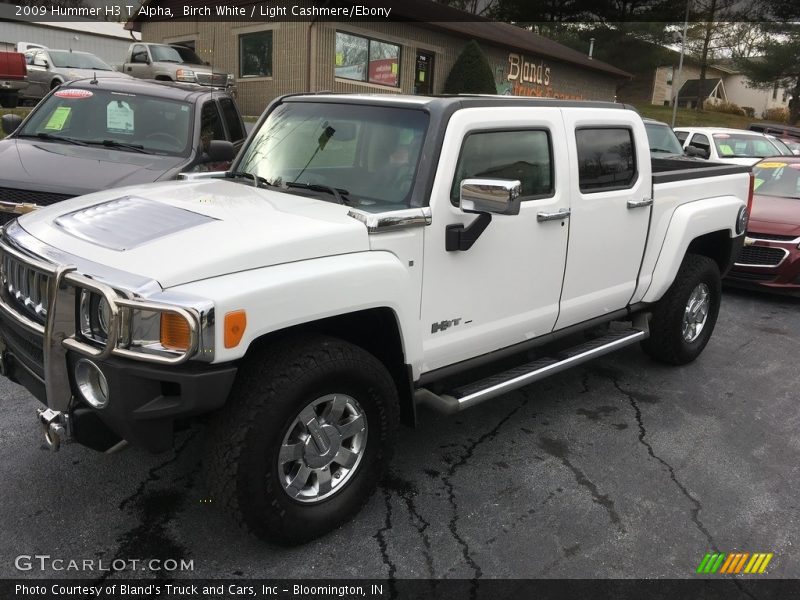 Birch White / Light Cashmere/Ebony 2009 Hummer H3 T Alpha