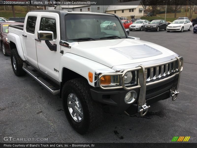 Birch White / Light Cashmere/Ebony 2009 Hummer H3 T Alpha