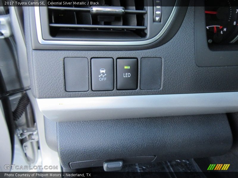 Celestial Silver Metallic / Black 2017 Toyota Camry SE