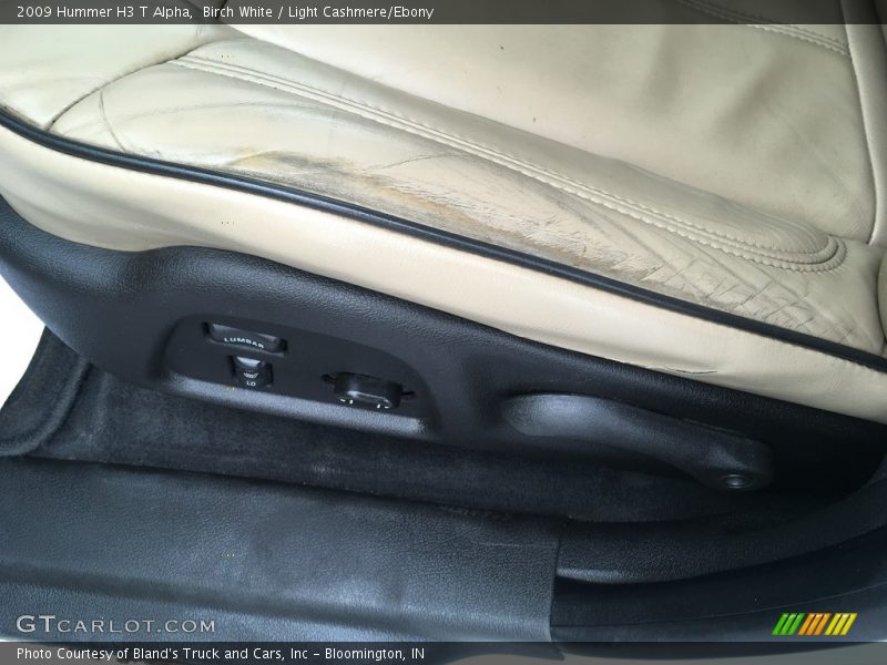 Birch White / Light Cashmere/Ebony 2009 Hummer H3 T Alpha