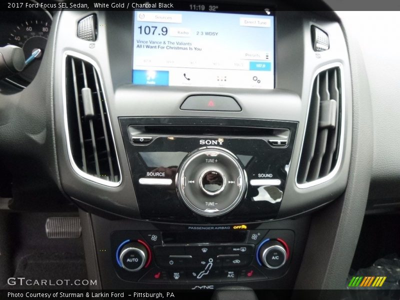 White Gold / Charcoal Black 2017 Ford Focus SEL Sedan