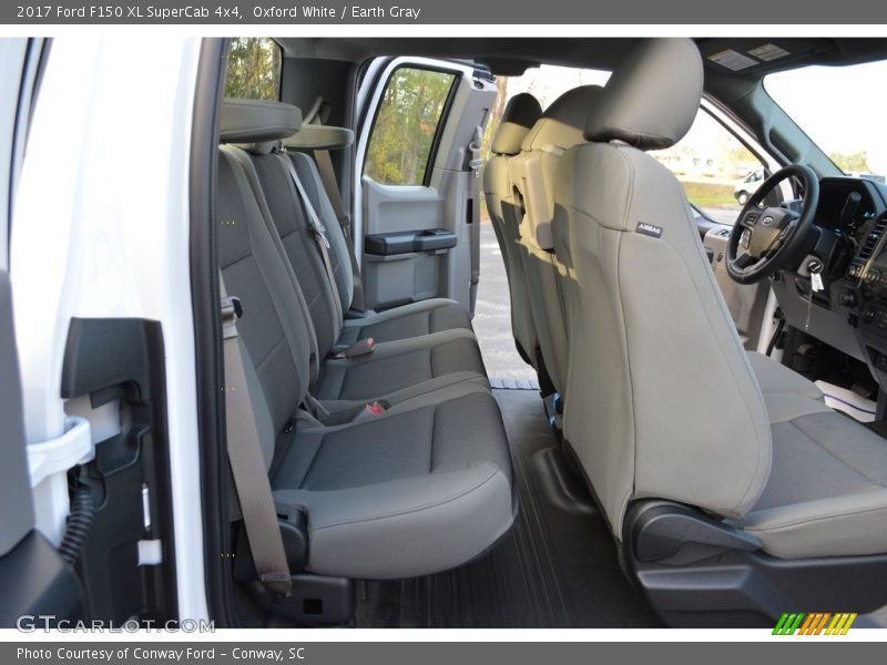 Oxford White / Earth Gray 2017 Ford F150 XL SuperCab 4x4