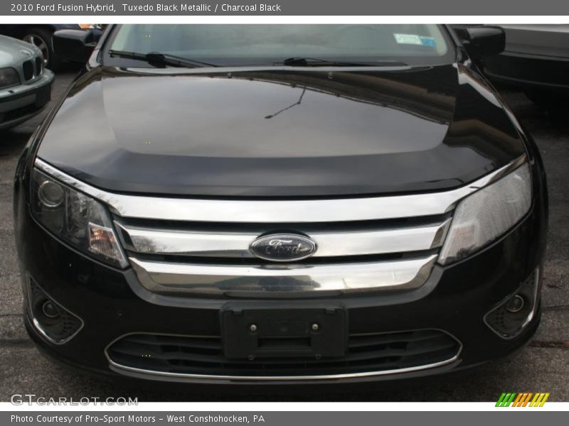 Tuxedo Black Metallic / Charcoal Black 2010 Ford Fusion Hybrid