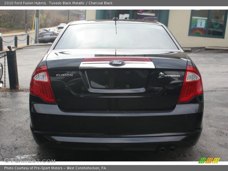 Tuxedo Black Metallic / Charcoal Black 2010 Ford Fusion Hybrid