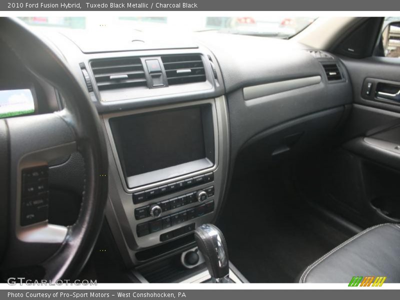 Tuxedo Black Metallic / Charcoal Black 2010 Ford Fusion Hybrid