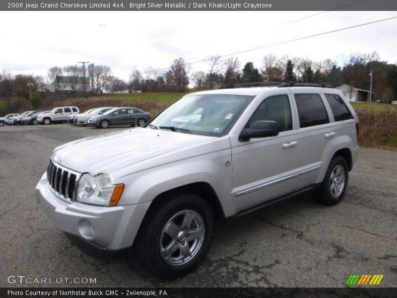 Bright Silver Metallic / Dark Khaki/Light Graystone 2006 Jeep Grand Cherokee Limited 4x4