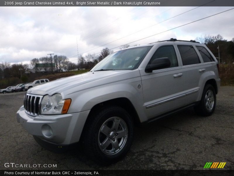 Bright Silver Metallic / Dark Khaki/Light Graystone 2006 Jeep Grand Cherokee Limited 4x4