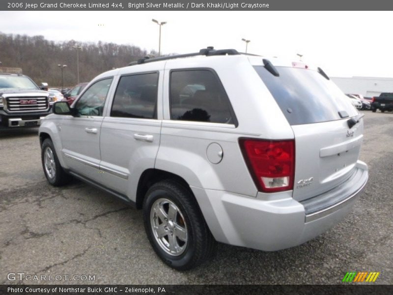Bright Silver Metallic / Dark Khaki/Light Graystone 2006 Jeep Grand Cherokee Limited 4x4