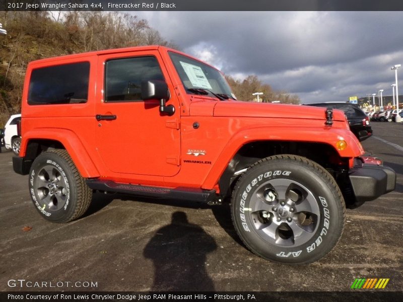 Firecracker Red / Black 2017 Jeep Wrangler Sahara 4x4