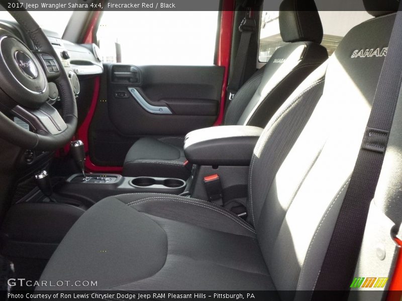 Firecracker Red / Black 2017 Jeep Wrangler Sahara 4x4