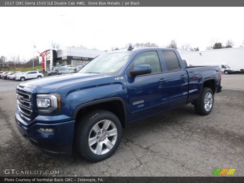 Front 3/4 View of 2017 Sierra 1500 SLE Double Cab 4WD