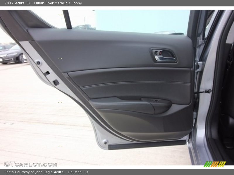 Lunar Silver Metallic / Ebony 2017 Acura ILX