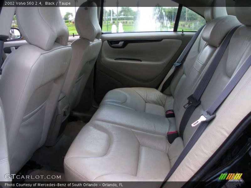 Black / Taupe 2002 Volvo S60 2.4