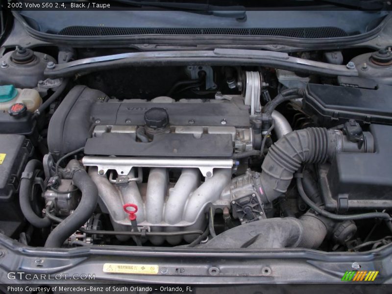 Black / Taupe 2002 Volvo S60 2.4