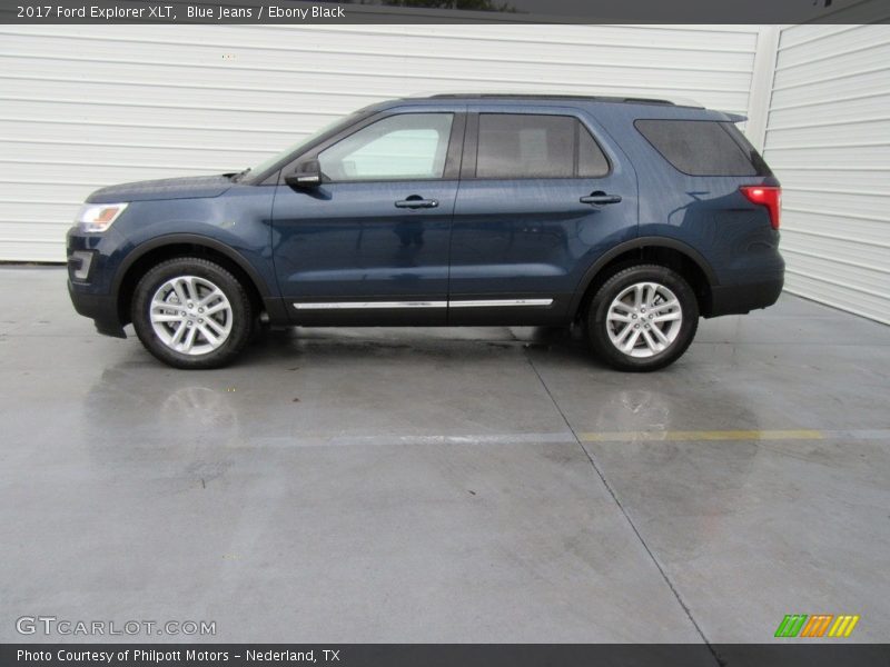 Blue Jeans / Ebony Black 2017 Ford Explorer XLT
