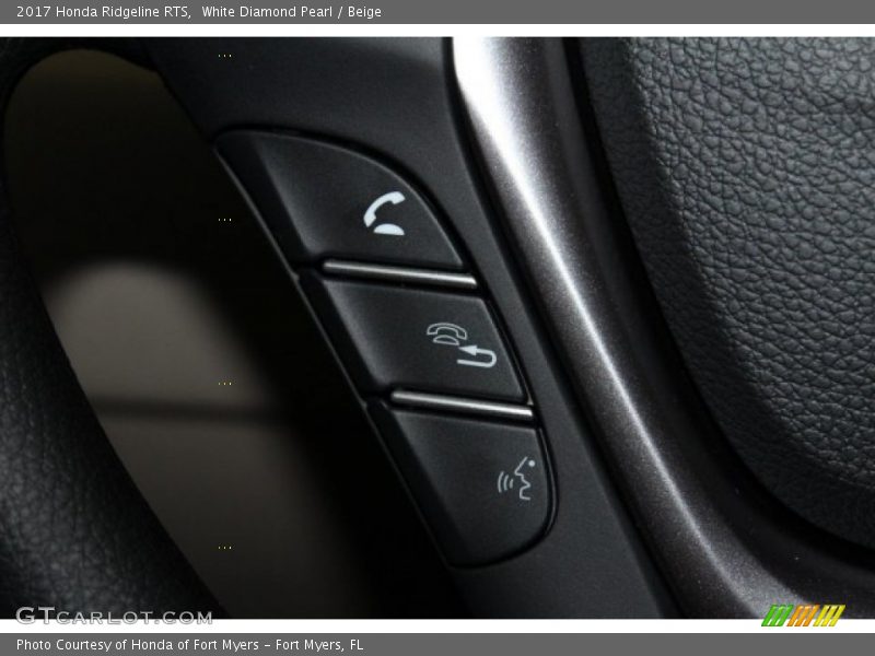 White Diamond Pearl / Beige 2017 Honda Ridgeline RTS