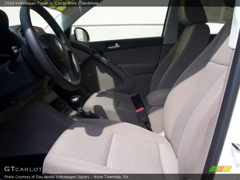 Candy White / Sandstone 2009 Volkswagen Tiguan S