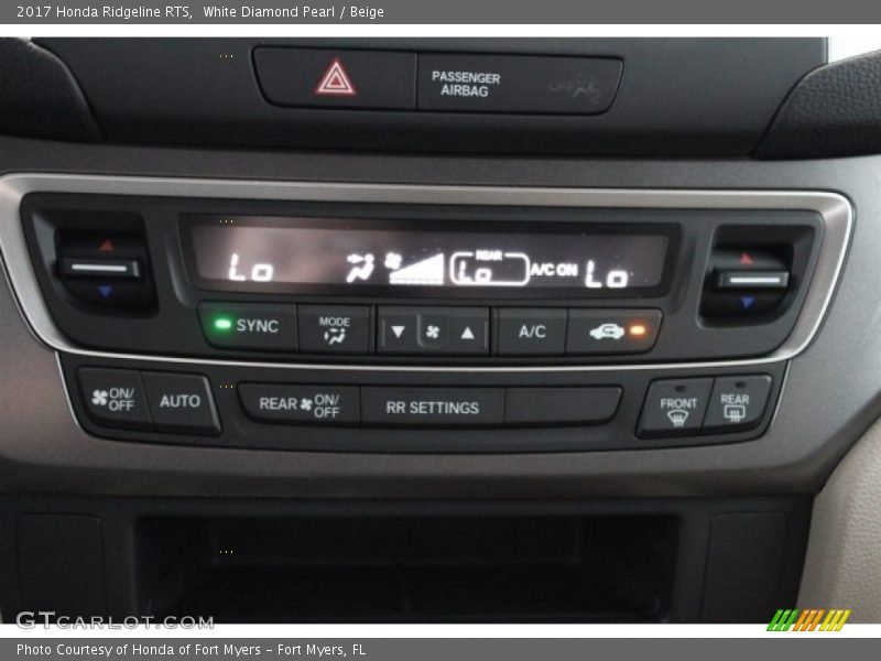 White Diamond Pearl / Beige 2017 Honda Ridgeline RTS