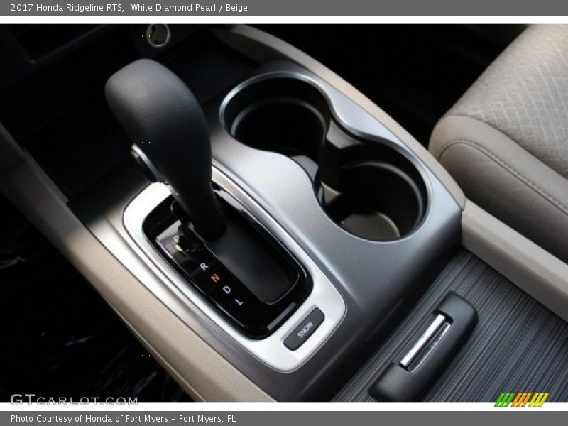 White Diamond Pearl / Beige 2017 Honda Ridgeline RTS