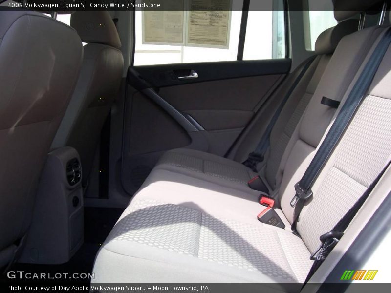 Candy White / Sandstone 2009 Volkswagen Tiguan S