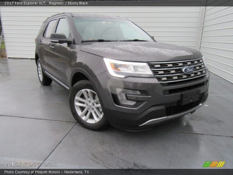 Magnetic / Ebony Black 2017 Ford Explorer XLT
