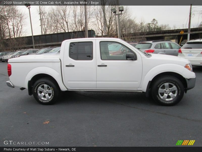 Avalanche White / Beige 2009 Nissan Frontier SE Crew Cab 4x4