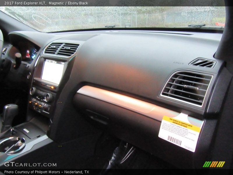 Magnetic / Ebony Black 2017 Ford Explorer XLT